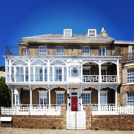 Flat 4 Marine Parade House, 1 East Cliff- Next To Dover Port, White Cliffs, Beach, Castle エクステリア 写真