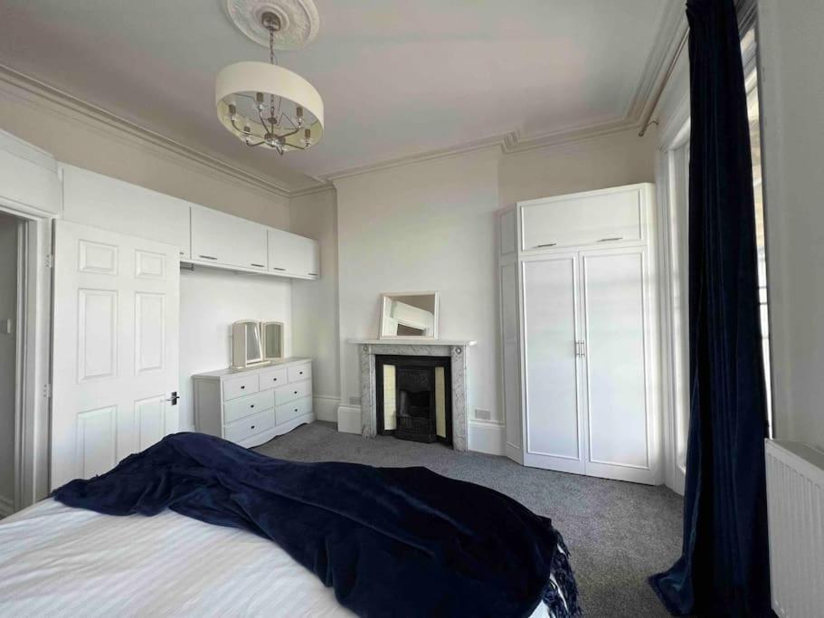 Flat 4 Marine Parade House, 1 East Cliff- Next To Dover Port, White Cliffs, Beach, Castle エクステリア 写真
