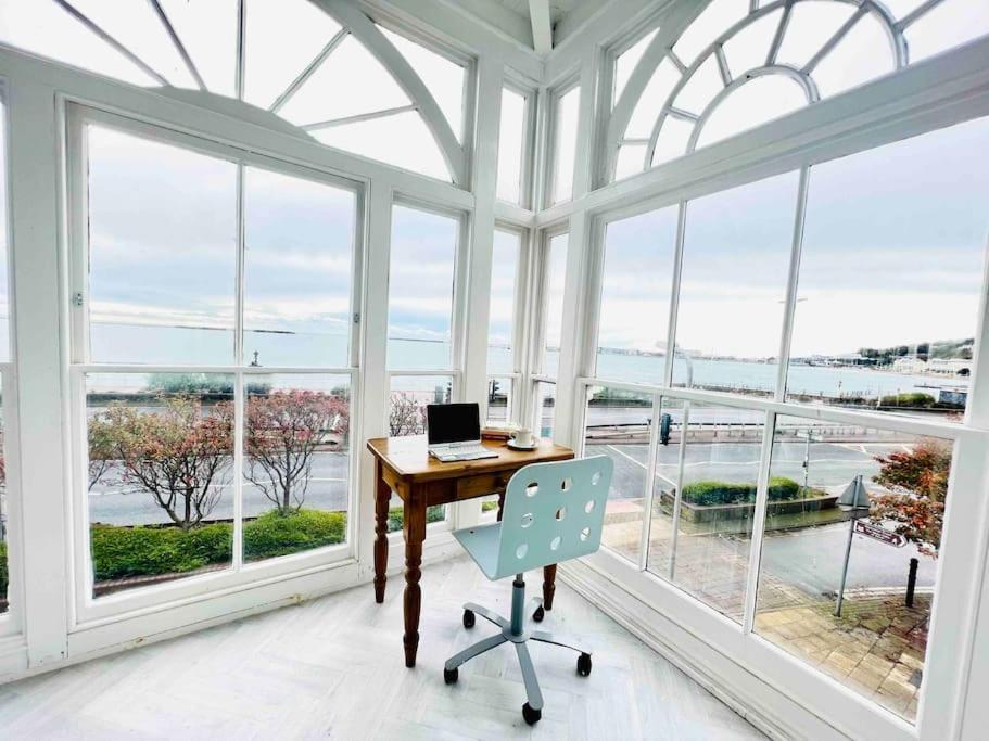 Flat 4 Marine Parade House, 1 East Cliff- Next To Dover Port, White Cliffs, Beach, Castle エクステリア 写真